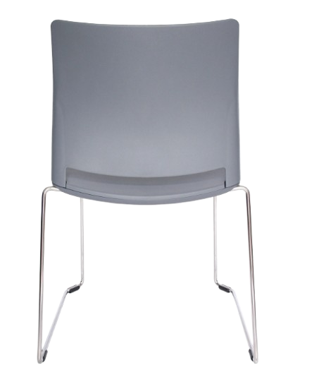 Respaldo de silla gris con patas de metal sobre fondo blanco