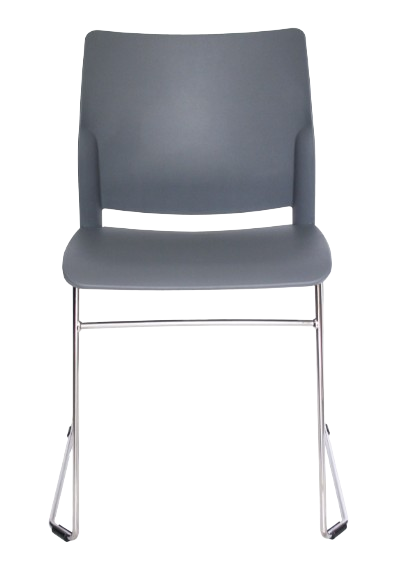 Silla gris con estructura cromada sobre fondo blanco