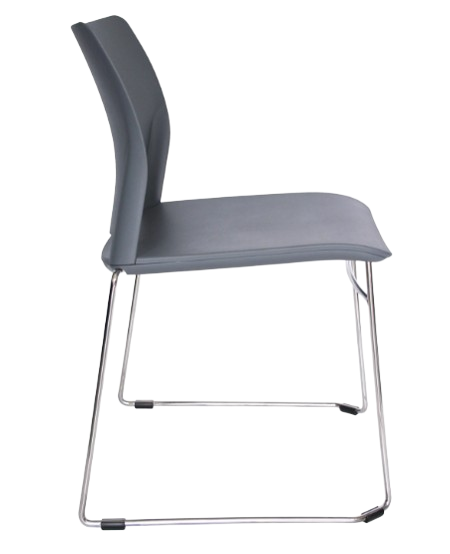 Silla gris con estructura de metal sobre fondo blanco